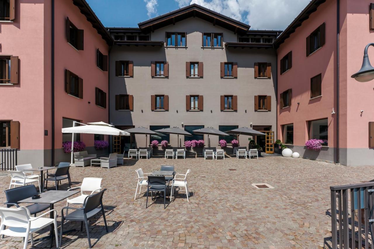 Hotel Garni Cristallo Ponte Di Legno Luaran gambar
