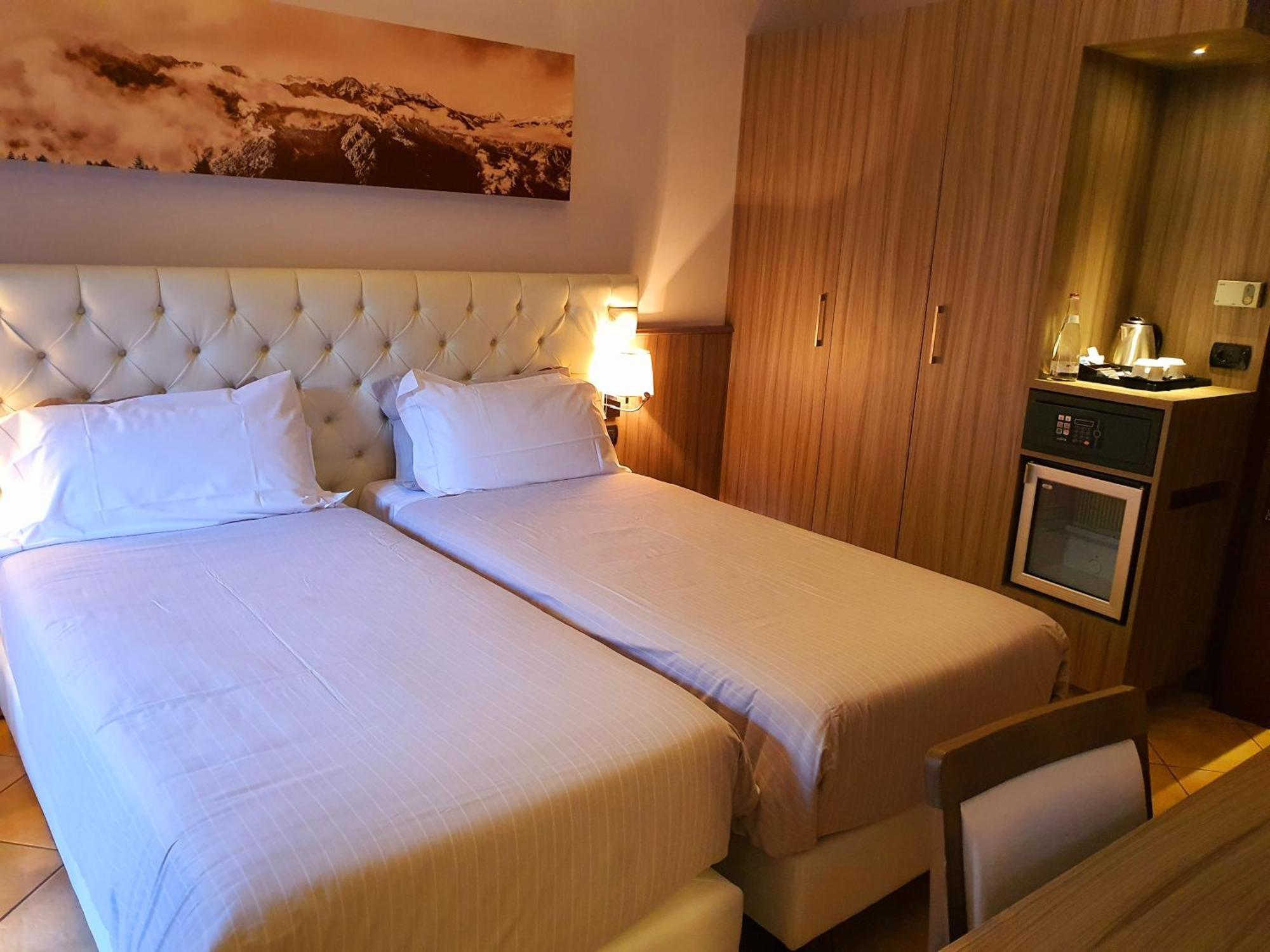 Hotel Garni Cristallo Ponte Di Legno Bilik gambar